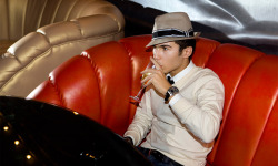 Body Language In A Bar